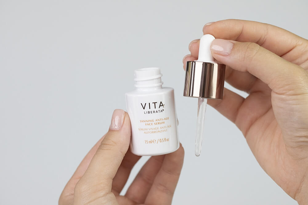 Vita Liberata Tanning Anti-Age Face Serum Samoopalające przeciwstarzeniowe serum do twarzy 15 ml