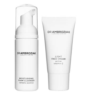 Dr Ambroziak Travel Team ZESTAW Pianka myjąca 50 ml + Krem nawilżający na dzień 20 ml