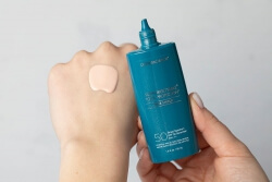 Colorescience Sunforgettable Total Protection Face Shield SPF 50 Minerały w emulsji do twarzy ( kolor Classic ) 55 ml