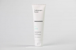 Mesoestetic Hydracream Fusion Równoważący i przeciwdziałający zanieczyszczeniom krem - olejek do mycia twarzy 100 ml