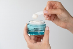Academie Zestaw Nawilżający ZESTAW Krem nawilżający Komfort 50 ml + Nawilżająca maska kremowa 50 ml