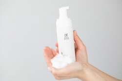 Agata Zejfer Self - Care Concept Foaming Cleanser + Active Cream ZESTAW Pianka 150 ml + Krem z kwasami 50 ml + Kosmetyczka 1 szt