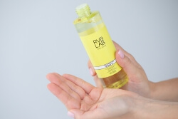 RVB LAB Make Up Regenerating Illuminating Lotion Rozświetlający tonik 200 ml