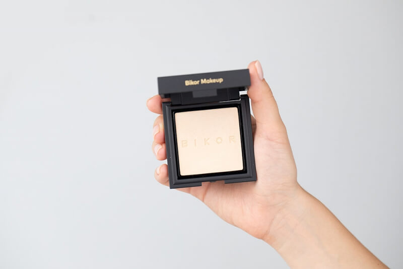 Bikor Kyoto Highlighter Rozświetlacz N°2 - jedwabista, kremowa formuła 8 g