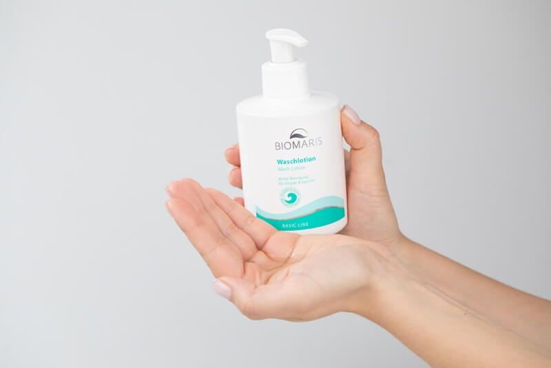 Biomaris Wash Lotion + Facial Toner + Algae Mask + Bambusowa szczotka Topestetic ZESTAW Żel myjący 300 ml + Tonik 100 ml + Maska algowa 50 ml + Szczotka do mycia twarzy 1 szt