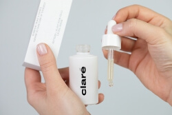 Clare Peptides + Plant Stem Cells Lifting Serum Liftingujące serum do twarzy 30 ml