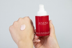 Juvena Retinol And Hyaluron Cell Fluid Fluid z retinolem i kwasem hialuronowym 50 ml
