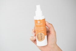 BasicLab Odżywka w Sprayu Ułatwiająca Rozczesywanie Wygładzenie i Odżywienie 150 ml