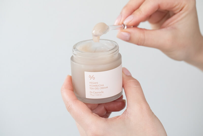 Dr Ceuracle Vegan Kombucha Tea Gel Cream Lekki wegański, nawilżający krem-żel, odżywia i ujędrnia skórę 75 ml