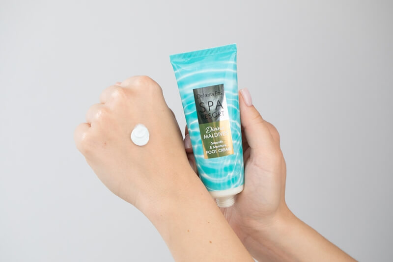 Dr Irena Eris Divine Maldives Foot Cream Wygładzająco-nawilżający krem do stóp 75 ml