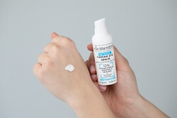 Elementre Clean + Firm+ Illuminating ZESTAW Żel oczyszczający 250 ml + Serum pod oczy 20 ml + Serum z 30% kompleksem witaminy C, 30 ml GRATIS