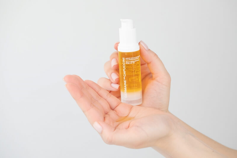 Germaine de Capuccini Multi Regenerating Rose Hip Oil Serum intensywnie regenerujące 30 ml