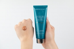 Colorescience Body Shield SPF 50 Minerały w emulsji do ciała SPF50 PA+++ ( kolor bronze) 120 ml