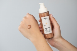 Resibo Superstar Body Balm Rozświetlający balsam upiększający 100 ml