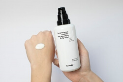 Iossi Aromatic Body Smoothing Set ZESTAW Peeling cukrowy 250 ml + Olejek przeciw rozstępom 100 ml + Balsam do ciała 200 ml