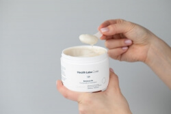 Health Labs Care Tricho Hair Care ZESTAW Trychopeeling 100 ml + Trychoszampon 250 ml + Trychomaska 175 ml