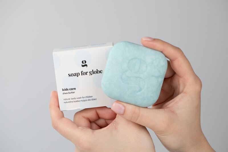 Soap For Globe Kids Care Set ZESTAW Kostka myjąca dla dzieci 1 szt. + Szampon dla dzieci małych i dużych 1 szt.