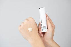 Dermaquest MelaQuest Eye Cream Krem na okolice oczu rozjaśniająco - detoksyfikujący 14,8 ml