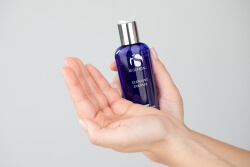 iS Clinical Pełna Pielęgnacja ZESTAW Żel 60 ml + Krem 2 g + System 2 x 1 szt + Krem 5 g + Krem 5 g + Serum 3.75 ml + Serum 3.75 ml + krem 2 g + Krem 1 g + krem 1 g