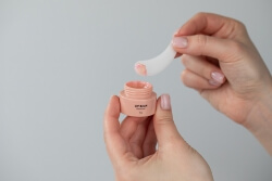Sisters Aroma Lip Balm Maximizer Balsam do ust 4 g
