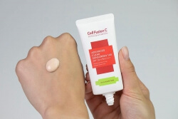 Cell Fusion C Advanced Clear Sunscreen 100 SPF 50+ PA++++ Krem przeciwsłoneczny dla skóry tłustej i problematycznej 50 ml