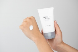 Skin1004 Intensive Moisture Set ZESTAW Nawilżające serum 30 ml + Nawilżająca mgiełka 120 ml + Krem nawilżający 75 ml