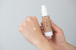 Jane Iredale HydroPure Tinted Serum Minerały w płynie (kolor Fair 1) 30 ml