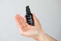 Ministerstwo Dobrego Mydła Cukier + Multikompleks Wodne serum nawilżające do twarzy 30 ml