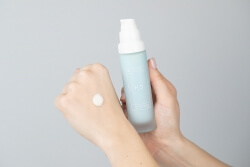 Ministerstwo Dobrego Mydła Róża - Malina + H2O ZESTAW Odżywcze serum do twarzy 30 ml + Hydromineralny krem do twarzy 50 ml