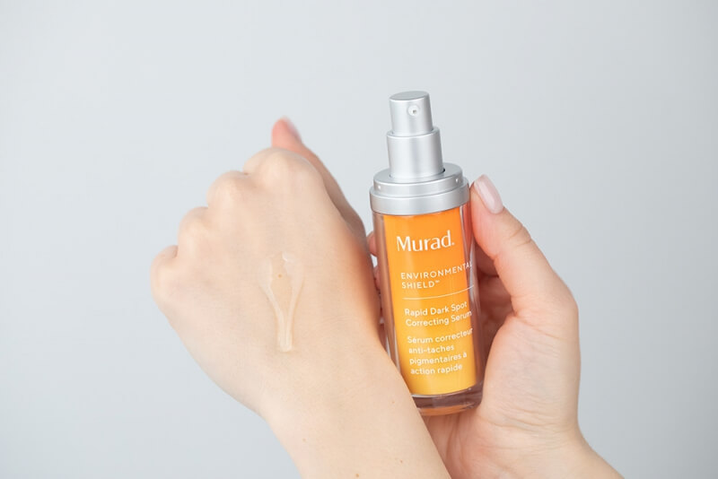 Murad Exfoliating And Brighten ZESTAW Serum 30 ml + Kuracja złuszczająca 80 ml