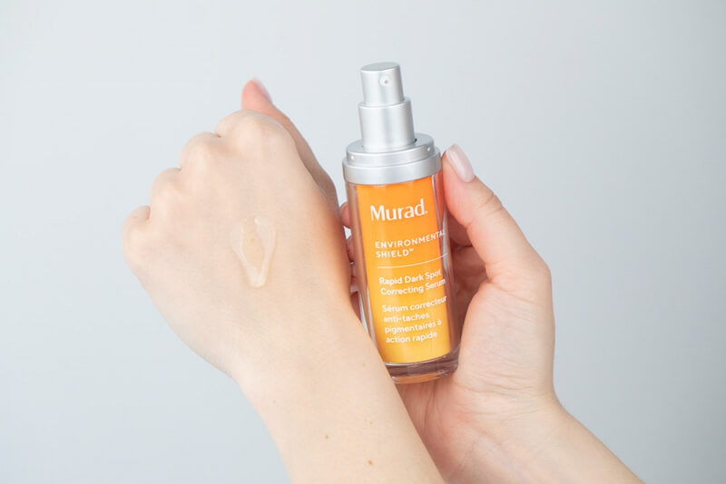Murad Exfoliating And Brighten ZESTAW Serum 30 ml + Kuracja złuszczająca 80 ml