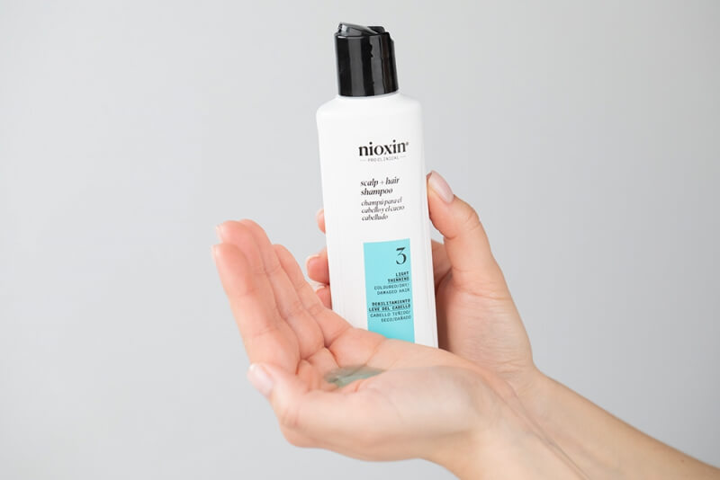 Nioxin System 3 Scalp + Hair Shampoo Szampon do włosów farbowanych lekko przerzedzonych 300 ml