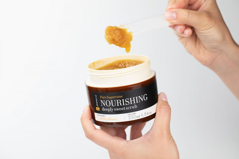 Phenome Nourishing Deeply Sweet Scrub Cukrowy peeling do ciała 200 ml