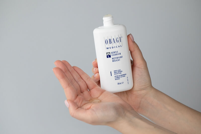 Obagi Nu-Derm Fx Normal/Dry System ZESTAW dla skóry normalnej w kierunku suchej - 200 ml, 200 ml, 57 ml, 57 ml, 57 ml, 48 ml, 85 g + Kosmetyczka
