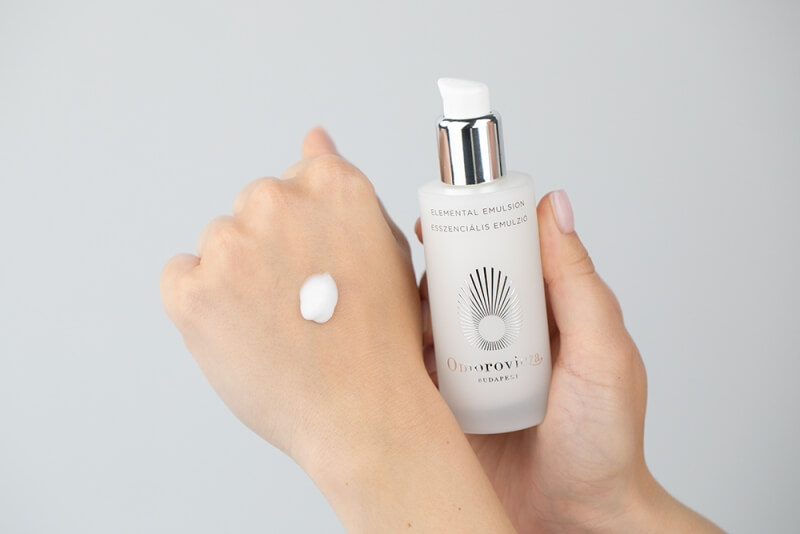 Omorovicza Elemental Emulsion Lekka emulsja nawilżająca 50 ml