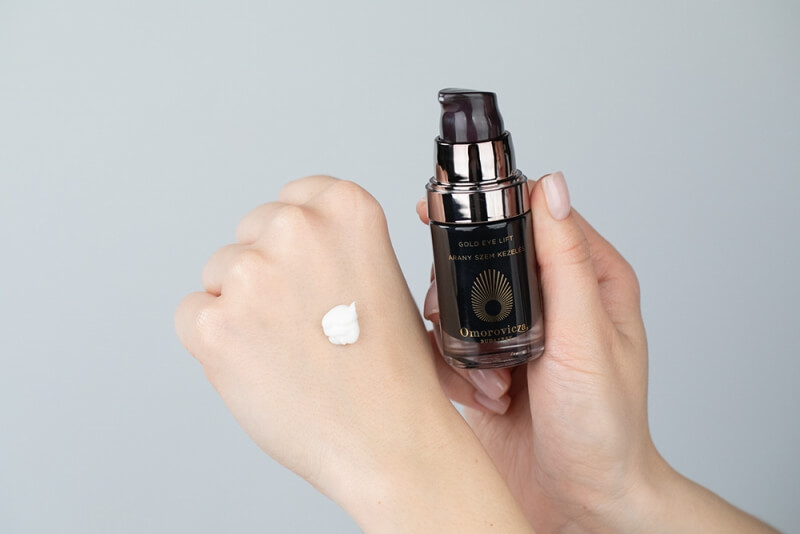 Omorovicza Gold Eye Lift Liftingujący krem pod oczy ze złotem 15 ml