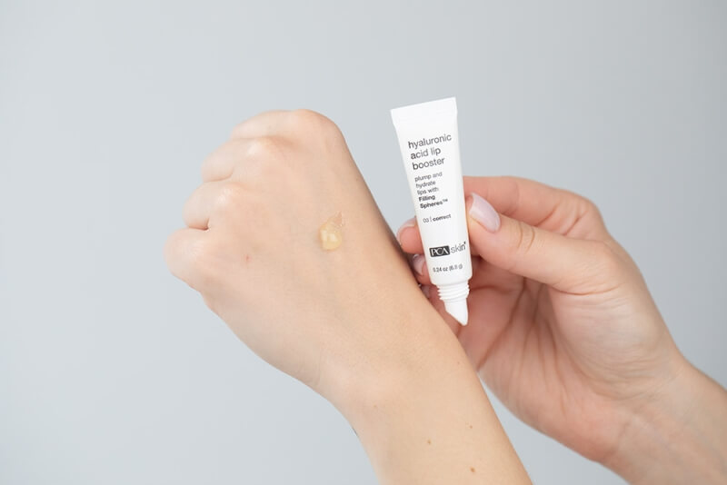 PCA Skin Hyaluronic Acid Lip Booster Balsam do intensywnej pielęgnacji ust na co dzień 6 g