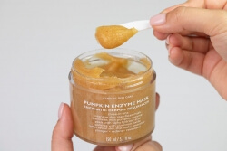 Peter Thomas Roth Pumpkin Enzyme Mask Enzymatyczna dyniowa maseczka złuszczająca 150 ml