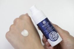 BasicLab Nawilżenie, Wypełnienie i Ujędrnienie ZESTAW Serum peptydowe pod oczy z argireliną 10%, 15 ml + Serum z Trehalozą 10% i Peptydem 5%, 50 ml