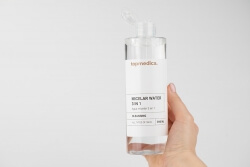 topmedica Micellar Water 3 in 1 Woda micelarna z ramnozą i wyciągiem z bawełny nordyckiej 390 ml