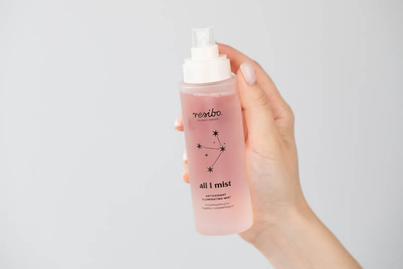 Resibo Rich Peach + All I Mist + Our Lightest SPF 50 ZESTAW Żel myjący 125 ml + Mgiełka rozświetlająca 100 ml + Krem SPF 50 50 ml