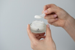 Sesderma Retisil Intensive Pro-Aging Cream + Retisil Eye and Lip Pro-Aging Contour ZESTAW Intensywny krem ujędrniający 50 ml + Krem do intensywnej pielęgnacji konturu oczu i ust 30 ml