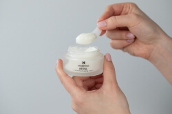 Sesderma Retisil Intensive Pro-Aging Cream + C-VIT Moisturizing Facial Cream ZESTAW Intensywny krem ujędrniający 50 ml + Krem nawilżający 50 ml
