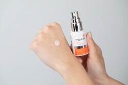 Environ Antioxidant & Peptide AVST Eye Gel Skin EssentiA Żel wokół oczu 15 ml