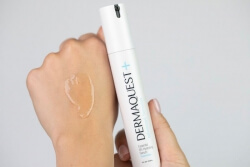 Dermaquest Essential B5 Hydrating Serum Nawilżające serum z kwasem hialuronowym i prowitaminą B5 30 ml