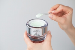 Yonelle Trifusion Anti-Redness Endolift Cream Endoliftingujący krem do cery naczynkowej 55 ml