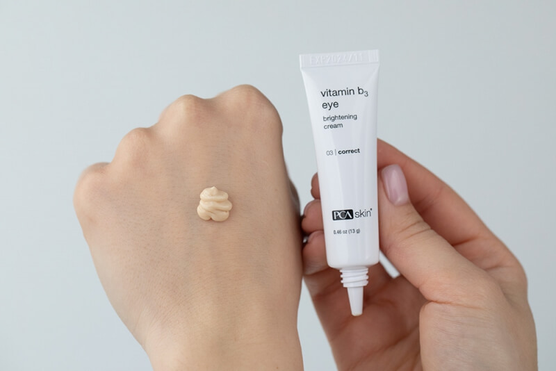 PCA Skin Vitamin B3 Eye Cream Rozjaśniający krem pod oczy z witaminą B3, 13 g