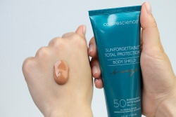 Colorescience Body Shield SPF 50 Minerały w emulsji do ciała SPF50 PA+++ ( kolor bronze) 120 ml