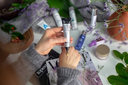 9 najlepszych produktów z retinolem z Topestetic.pl
