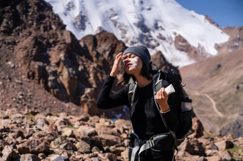 Górska kosmetyczka - co zabrać w góry? Niezbędnik na szlak i trekking